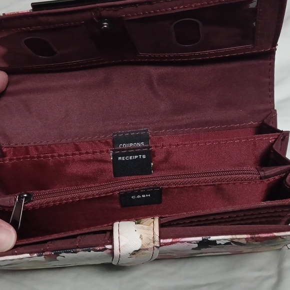 Wallet - Picture 3 of 4